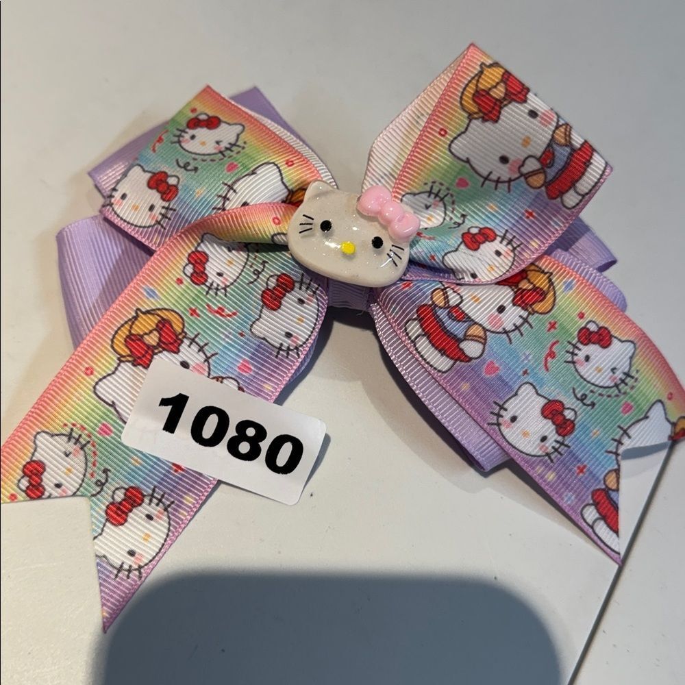 1080 hello Kitty alligator clip hair bow